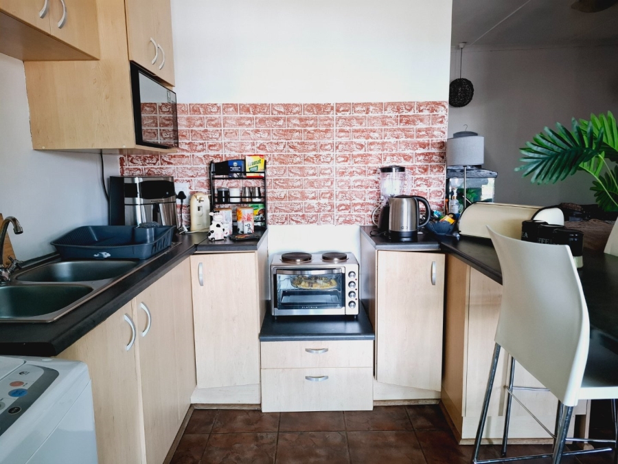 5 Bedroom Property for Sale in Fichardt Park Free State